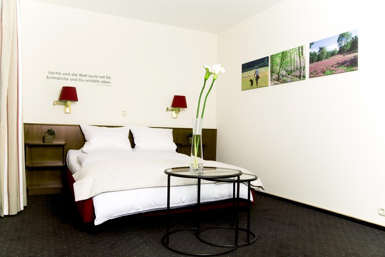 Hotel Restaurant Piaerdestall Hoevelhof エクステリア 写真